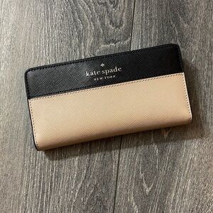 KATE SPADE • Wallet